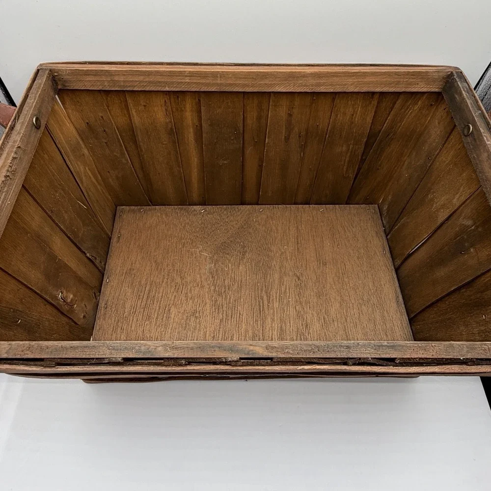 Harry & David Leather Handle Wooden Rectangle Basket Brown 15.5
